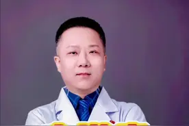 食道癌最后一个月有哪些症状？了解病情进展！ 食道癌最后一个月有哪些症状？了解病情进展！  #抖出健康知识宝藏 #食管癌 #医学科普 #科普 #医学知识科普视频封面