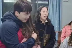 恭喜姚一飞找到了，从此以后一飞妈妈终于不用再挂着寻子牌到处找孩子，希望我们所有丢失的孩子的都早点回到父母的怀抱#奇迹在2025 #一定要看到最后 @寻儿姚一飞@邓博 @寻儿陈杰@寻儿陈英博@寻儿元元豆豆妈妈