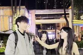 看来体育生的脚是真的很有味道了#体育生 #情侣 #同居