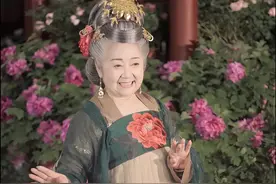 唯有牡丹真国色，花开时节动京城! #一路繁花赏洛阳#爱上洛阳的100个理由#第42届中国洛阳牡丹文化节盛大开幕#我为洛阳牡丹花会上分#为中国小城上分视频封面