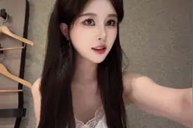 #麦小兜 我看着你背影 想开口