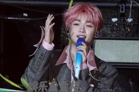 #梓渝 《我可以》全场大合唱～我可以陪你去看星星！#2025Z纪元银河左岸音乐节 #银河左岸音乐节