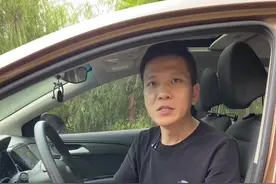 千万不要在车里睡觉，随时会有危险！#汽车知识 #每天一个用车知识 #带你懂车 #买车那点事儿 @抖音汽车