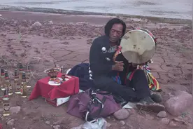 天菩萨来了  苏尼之舞 #创作者中心 #创作灵感 #苏尼#彝族#非遗