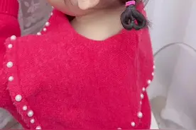 小女宝头发短发量少，就这样简单扎起来，可爱又好看 #儿童编发 #生女儿就是用来打扮的 #手残党也能学会的发型 #小皮筋 #新年发型不重样视频封面