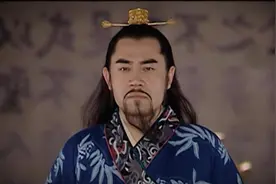严嵩雨中训斥好大儿，嘉靖挑明严氏父子和自己的关系#明朝视频封面