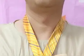 领带经典打法 #白衬衫的五种不同风格搭配#夏日轻氧感穿搭给视觉降降温#摆脱路人感的小个子女生穿搭 #种草好物 #夏日中性风穿搭日记