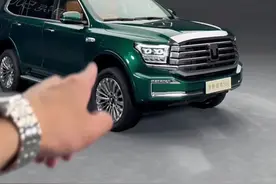 全新坦克500由外到内变化全览！ 集豪华、智能于一身的硬派战士真的来了！#揭秘全新坦克500 #坦克500上新了 #坦克开创智能豪华越野时代 #万里柒视频封面