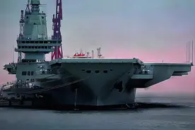 #福建舰 19号福建舰进船坞，洗个澡过个年，这是继2022年6月17日下水并出船坞后，首次进船坞！视频封面