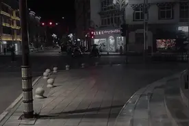 难过我就抽烟，胃疼我就喝酒，肚子疼我就忍着，睡不着我就熬视频封面