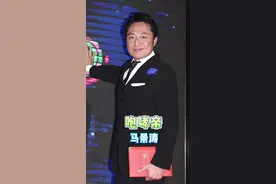谁也没想到，62岁的他经历过两次失败的婚姻，如今带着儿子独自生活#正能量 #人物故事 #马景涛视频封面