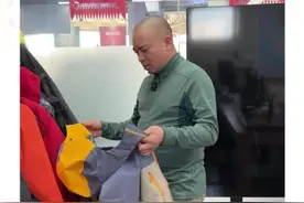 丢哥为什么穿始祖鸟？丢哥有多少始祖鸟？丢哥的始祖鸟都是哪里买的？#丢哥说车#丢哥带你逛天津港#定金发全国#出发吧伟大的车友啊#始祖鸟