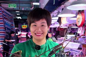 家庭版处理龙虾的简单步骤#蓝色龙虾#波斯顿大龙虾#年夜饭必备的海鲜硬菜#抖音美食推荐官视频封面