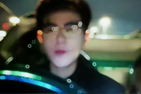 “终于知道半框眼镜为什么这么火了只因为祖师爷的一句话 ”#眼镜