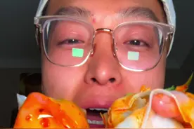 太爽了 卷凉皮！脆皮五花肉！变态辣肥牛！爆浆炸全鸡！太爽了吧！ #美食视频封面