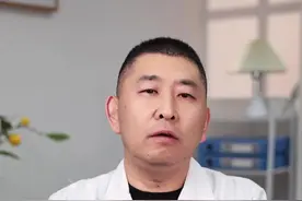 老是心慌手抖别不当回事儿，小心甲亢来袭 #甲亢 #甲状腺  #心慌 #手抖 #抖出健康知识宝藏视频封面