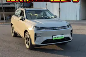 二代枭龙max比宋plus强多了 #每个家庭都需要四驱  #家用车选四驱有多爽#二代枭龙max视频封面