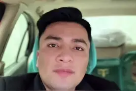 手机上查询银行卡余额。 #手机技巧 #手机小知识 #手机小技巧 #手机知识分享 #知识分享