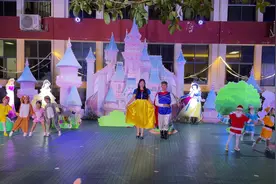 宝贤幼儿园童话剧表演 《白雪公主与七个小矮人》视频封面