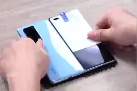 华为matex2折叠屏手机贴膜教程，详细教程一看就会#华为matex2视频封面