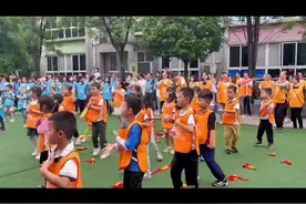 记录孙子在幼儿园最后一期的亲子运动会#感恩老师的辛勤付出视频封面