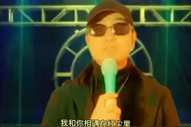 我想你却无法联系你，只能默默地祝福着你，非常好听的一首歌