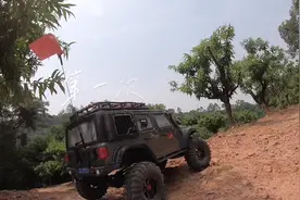 第一次参加线下RC车友聚会还是挺好玩的，一群大小孩在疯疯闹闹的视频封面