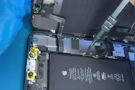 #手机维修 iphone11换原拆屏幕不弹窗#手机维修 #爆屏修复视频封面