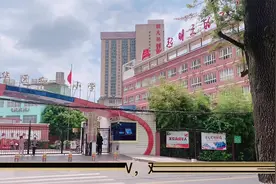 已经帮大家整理好了，昆明十所重点小学，周边房价及对口中学。视频封面