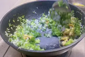 我预感我将来一定是一位合格的妻子、让你到家就有口热饭的那种～视频封面