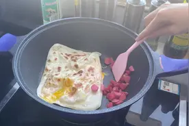 #今天吃什么  #简简单单又一餐  #鸡蛋灌饼  #王雨纯吃饭饭视频封面