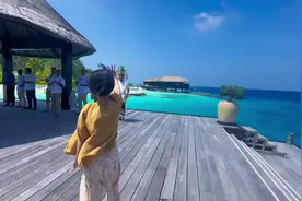 我把喜欢你的秘密告诉了风，风传遍了整个大海💗#带你看世界视频封面