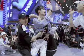 快来欣赏#中国顶尖舞者推广大使王一博 的可爱混剪卡点视频吧视频封面