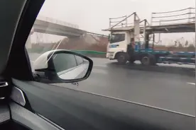 雨天的高速公路上，508L速度轻松过120以后稳如老狗。#标致508l