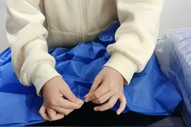 一次性加厚桑拿短裤男平角蓝色内裤洗浴足浴按摩美容院油压四角裤视频封面