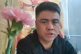 读了毛主席的诗词，仿佛看到他老人家年轻时，意气风发，豪情万丈视频封面