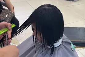 适合初中生的一款发型。 #根据脸型设计发型今日作品分享