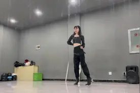 第一次穿高跟鞋跳舞#日常练舞记录视频封面