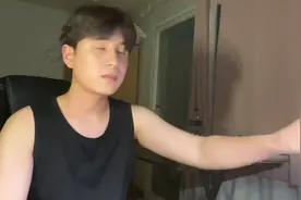 今天在健身房锻炼5分钟，奖励自己吃顿炸鸡。#吃货日常 #干饭人