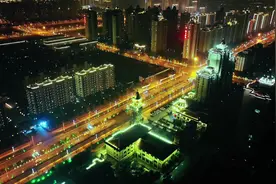 宿迁虽然是三线城市，但我觉得已经很震撼了。#吾悦广场