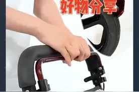 老人代步车可推可坐折叠购物车四轮助力买菜小拉车视频封面