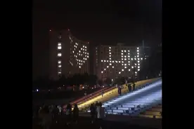 四年前的今天我收到录取通，四年后的今天收到毕业证书。视频封面