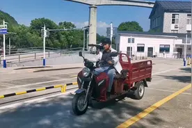 三轮摩托车D证红外线版教程 #摩托车驾照 #关注教练学车不迷路视频封面