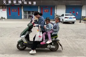母爱的力量 当了妈妈之后才真正理解了“女子本弱，为母则刚”视频封面