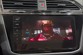 事实证明屏大就是好，液晶仪表就是高级视频封面