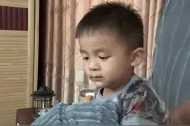 哈哈哈，这个小子告状完之后还要去道歉。😂😂😂白告了呢。视频封面