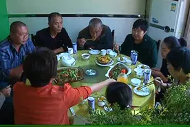 1-11月安阳市经济主要指标有升有落 运行总体平稳视频封面