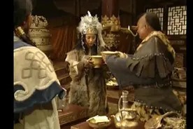成吉思汗：论寡妇如何逆袭，塔尔浑夫人一跃成为铁木真亲家母！视频封面