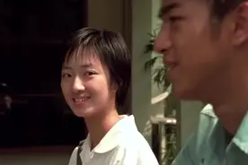 18年前的桂纶镁和陈柏霖，《蓝色大门》青涩的气息给人印象深刻视频封面