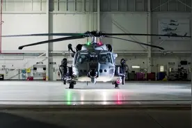 美国新型HH-60W战斗救援直升机（CRH）“绿巨人”视频封面